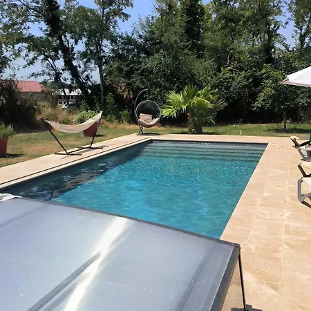Le Petit Louis 3 Сasa de vacaciones *